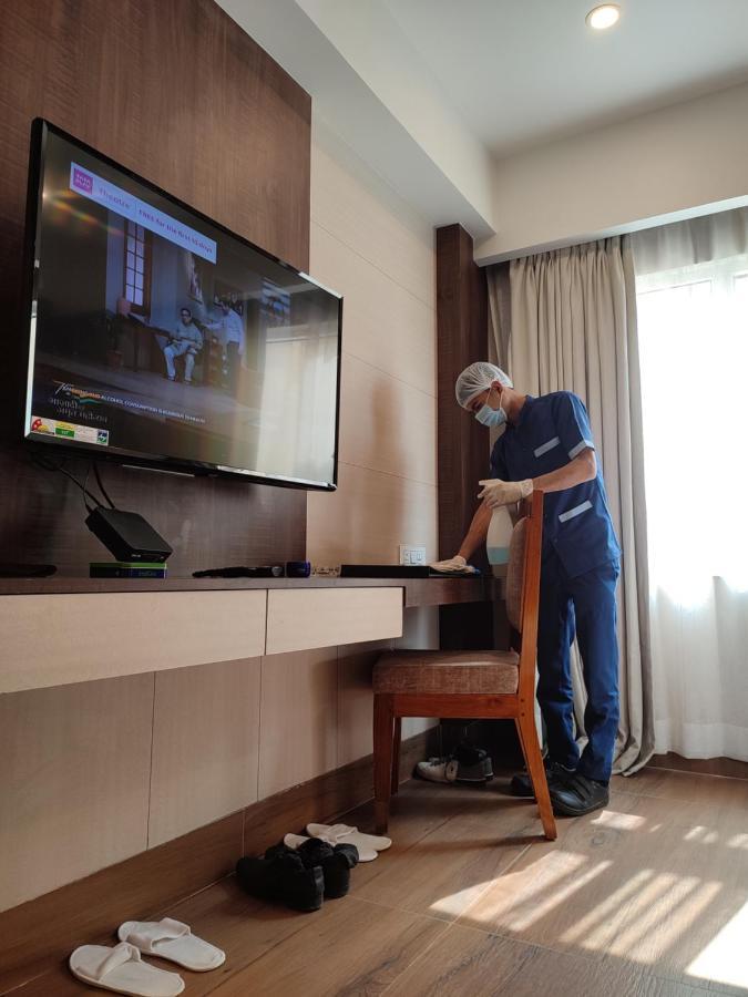 Hotel Rimi International アガルタラ エクステリア 写真